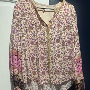 SPELL Lady Untamed Blouse Lavender size Medium